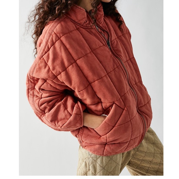 - Free People Dolman Quilted Knit Jacket - Insulated NWT - Picture 2 of 10